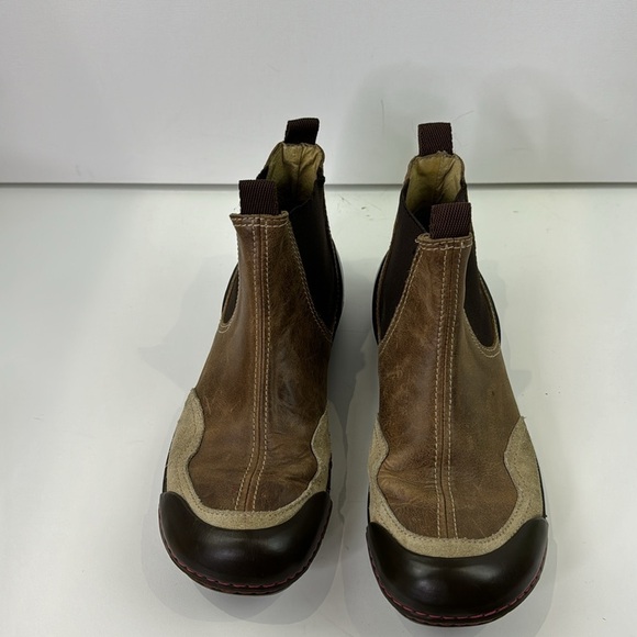 Fly London Tan Leather Chelsea Boots - Picture 3 of 11